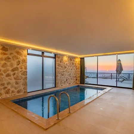 Villa Dueses - Pools, Sauna, Turkish Bath, Magnificent View Kaş