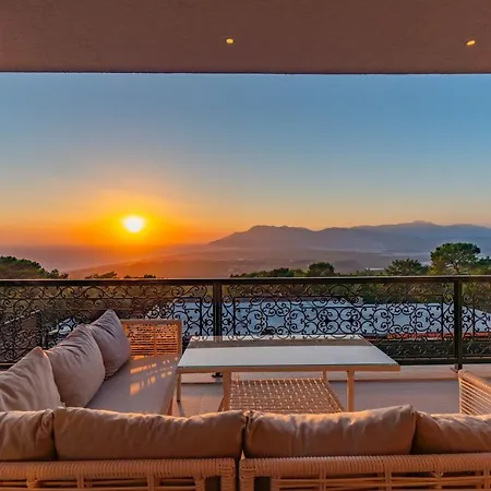 Villa Dueses - Pools, Sauna, Turkish Bath, Magnificent View