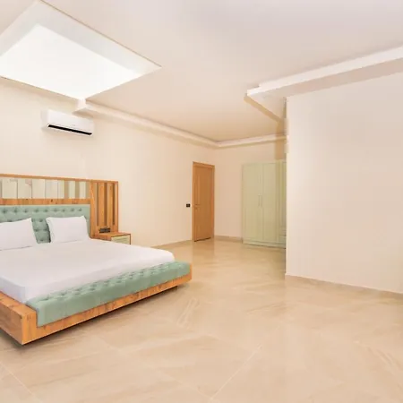 Villa Dueses - Pools, Sauna, Turkish Bath, Magnificent View