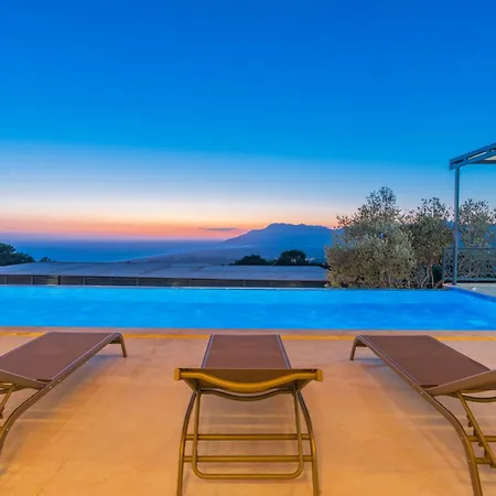 Villa Dueses - Pools, Sauna, Turkish Bath, Magnificent View *